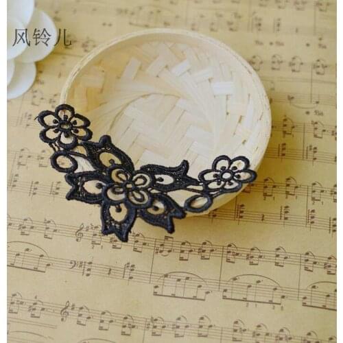 Hot Wholesale 10 pcs 10*5CM Off White Small Floral Mini Lace Applique Fabric Patches for Clothing Decoration