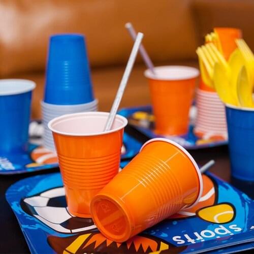 40pcs/set Football Theme Disposable Tableware Cartoon Soccer Paper Plates Cups Baby Boy Birthday Shower Party Supplies Decor