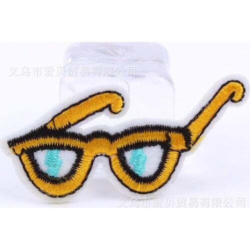 100pcs/lot Embroidery Patch Fashion Cartoon Glasses T-shirt Clothing Decoration Sewing Accessory Diy Iron Heat Transfer Applique