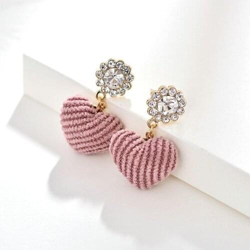 Sweet Charm Heart Pendant Statement Earrings For Women Crystal Cute Pink Love Heart Earrings Fashion Wedding Jewelry