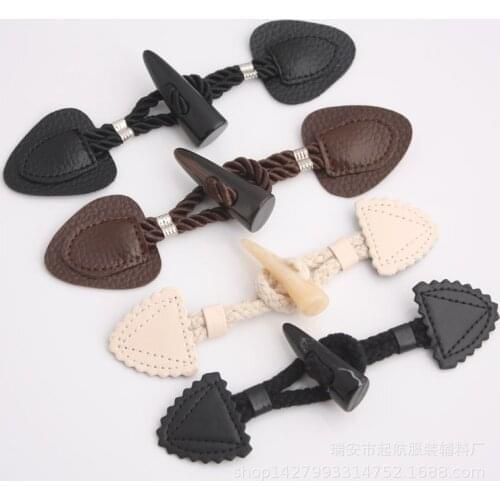 Quasimodo Leather Buttons