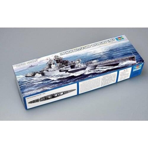 Trumpeter 1/700 05750 French Battleship Richelieu 1943
