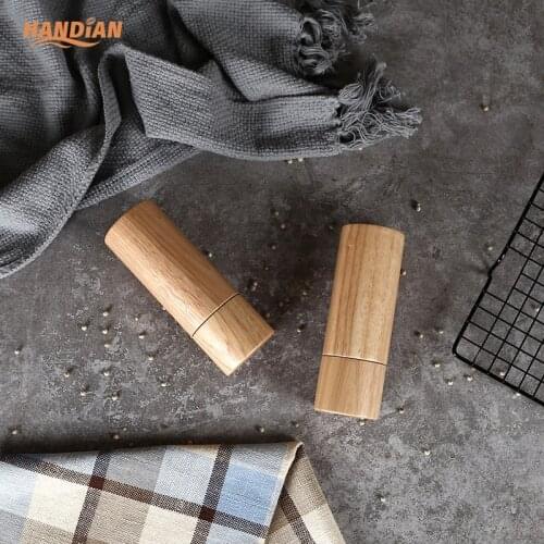 Home 6 inch oak grinder manual pepper grinder multi purpose seasoning bottle kitchen tool spice mill salt and pepper shakers