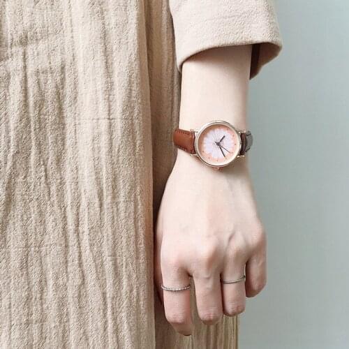Small Daisy Elegant Flower Watches Women Fashion Casual Quartz Wristwatches 2019 Fresh Ladies Watch Simple Woman Clock Gifts
