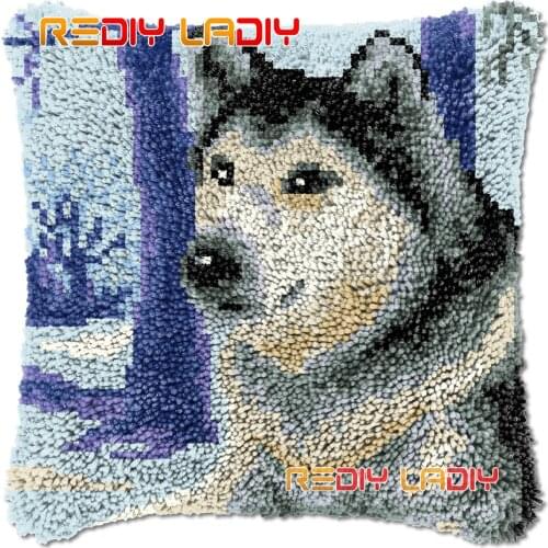 Latch Hook Cushion Forest Wolf DIY Needlepoint Kits Chunky Acrylic Yarn Arts Crocheting Lofty Pillow Case Hobby & Crafts