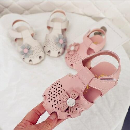 Summer Kids Shoes Baby Girls Sandals Princess Shoes Girls Soft Bottom Toddler Hoolow Out Flower Shoes Flat Heels Girl Shoes