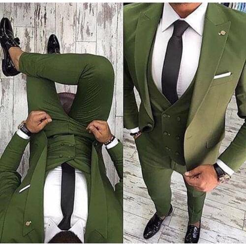 2021 New Arrival 3 Pieces Men Suit Tailor Made Slim Fit Groom Tuxedos One Button Blazer Peak Lapel Business Suit