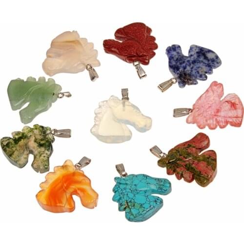 Sculpted Etch natural stones and minerals Horse Head Figural Amulet Stone Mineral Art Carving for crystal pendant quartz watch