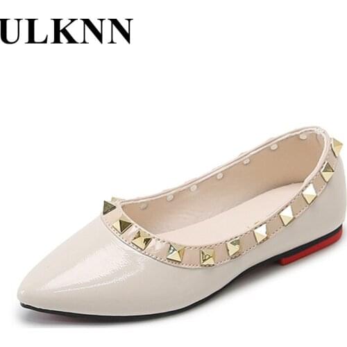 ULKNN Kids Flat Shoes 2021 Chidrens New Pointed Shallow Mouth Rivet Shoes Girls Black Leather Flat Shoes Pink Comfortable