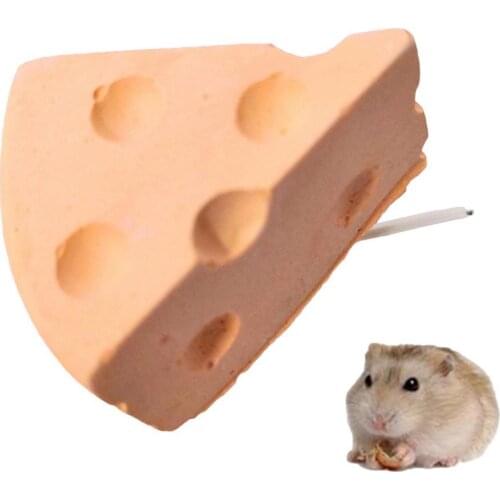 50%HOTPet Rabbit Hamster Cheese Shape Teeth Grinding Mineral CalciumS1 Molar Stone Toy