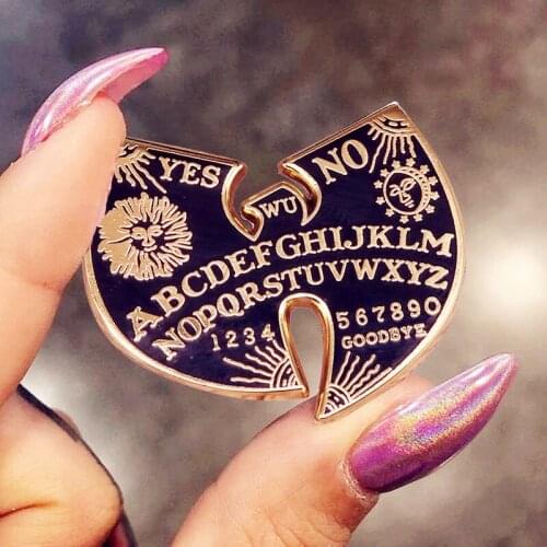 Ouija Board Planchette Black Brooch Pins Enamel Metal Badges Lapel Pin Brooches Jackets Jeans Fashion Jewelry Accessories