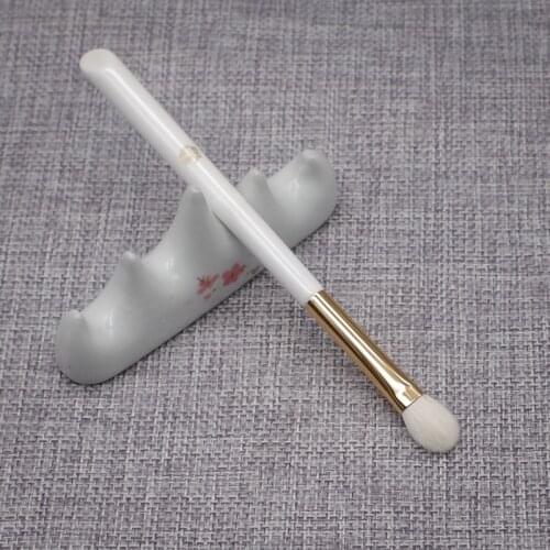 M107 Professional Handmade Make Up Brush Large Eye Shadow Brush Soft Saikoho Goat Hair Cosmetic Tools White Makeup Brushes