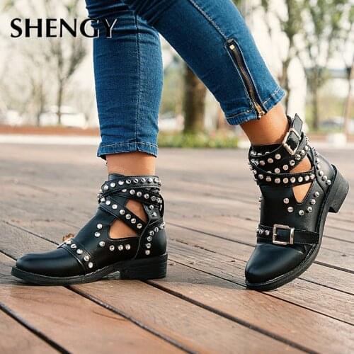 2019 Women Black Ankle Boots Buckle Strap Rivet Shoes Female Pu Leather Motorcycle Boots Autumn Punk Boots