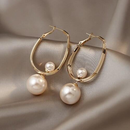 Fashion and atmosphere design pearl pendant earrings women 2021 new Korean style simple ear jewelry