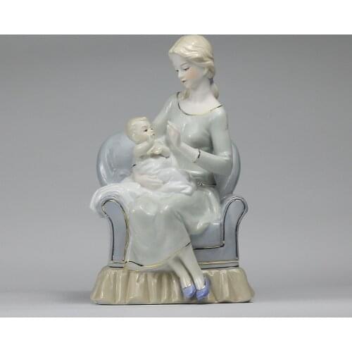 Nostalgic Porcelain Mother and Infant Sculpture Decor Ceramic Motherliness Statuette Craft Ornament Present for Mom and Birthday