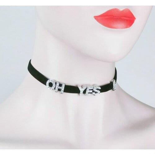 Necklace Ladies Necklace Korean Version of Gongyan Style Velvet Belt Simple Flashing Diamond Letter Yes Clavicle Fashion Collar