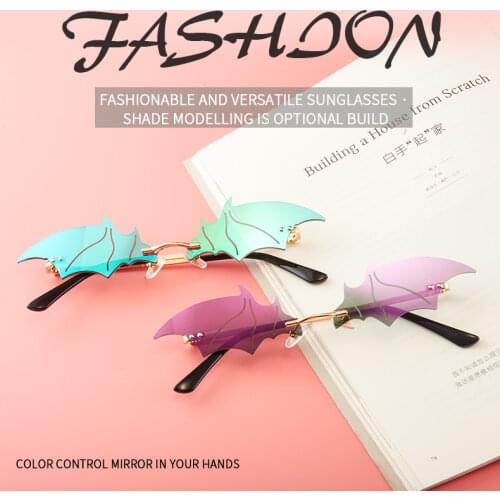 Personalized Exaggerated Shape Bat Sunglasses Prom Catwalk Show Exaggerated Gradient Color Sunglasses Trendy Glasses Photo Props