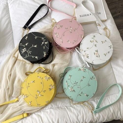 2020 summer new female temperament embroidered simple lace small round bag Korean version of the tide shoulder slung handbag