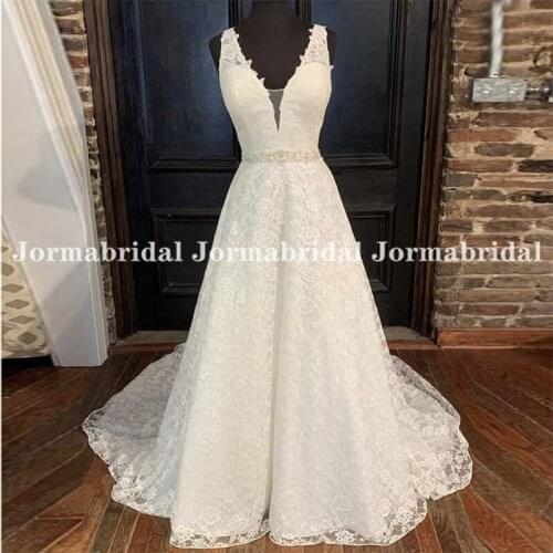 White A-Line Lace Wedding Dress With Rhinstone Belt V-neck Transparent Buttons Back Custom Made Romantic Sleeveless Bridal Gown