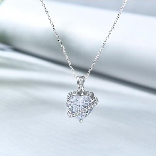 E 925 Sterling Silver Love Pendant Necklace for Women Heart Cubic Zirconia Chain Necklace Jewelry Wedding Engagement Gift