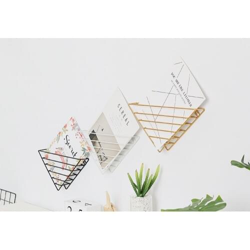 1PC Geometric Shape Metal Table Storage Basket Nordic Wall Mounted Desk Storage Shelf Basket Magazine Book Organizer Home JL 233