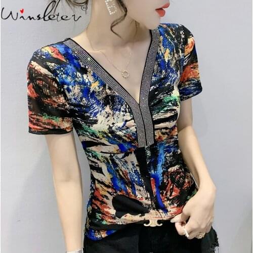 Summer European Style Mesh Print Graffiti T-Shirt Fashion Sexy V-Neck Shiny Diamonds Women Tops Short Sleeve Slim Tees T16414A