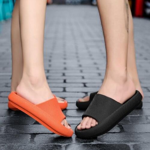 Moipheng Women's Slippers