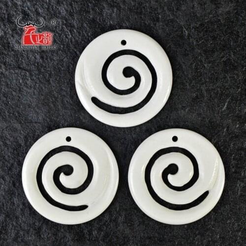 3PCS Handmade Carved Yak Bone Spiral KURO Pendant New Zealand Maori Style Bone white Beads DIY Jewelry Accessory 35mm