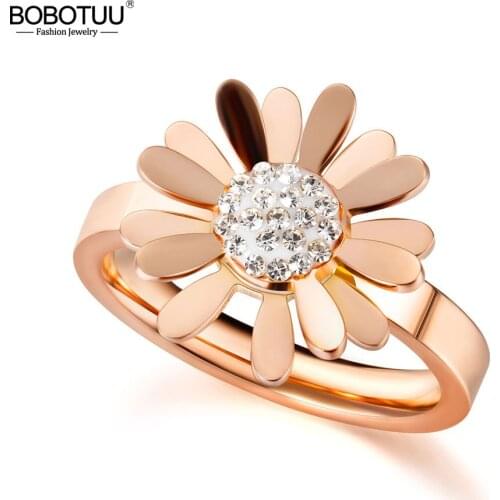 BOBOTUU Titanium Steel Cute Small Daisy Flower Ring Jewelry Rose Gold Pave Setting Crystal Party Rings For Women BR19169