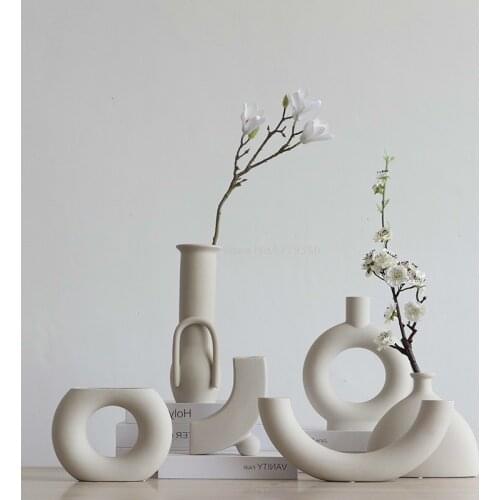 Nordic Ceramic Vase Home Accessories Creative Off-white Simple Mini Flower Arrangement Vase Modern Home Decoration Craft Gift