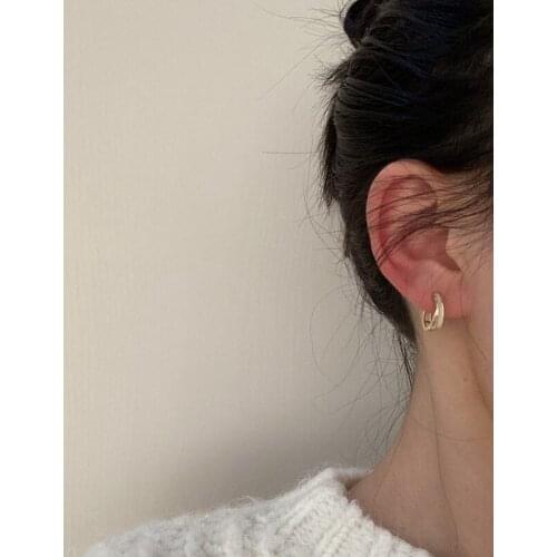 Luxury 24K Real Gold Plated Buckle Circle Earrings for Women Exquisite Small Delicate Shell Hoop Earring Elegant Wedding Jewelry