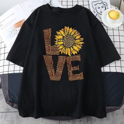 Love Sunflower Anime Printing Womens Tee Shirt Hip Hop Loose Streetwear 2021 Summer Fashion Tops White Basics T-Shirt Women