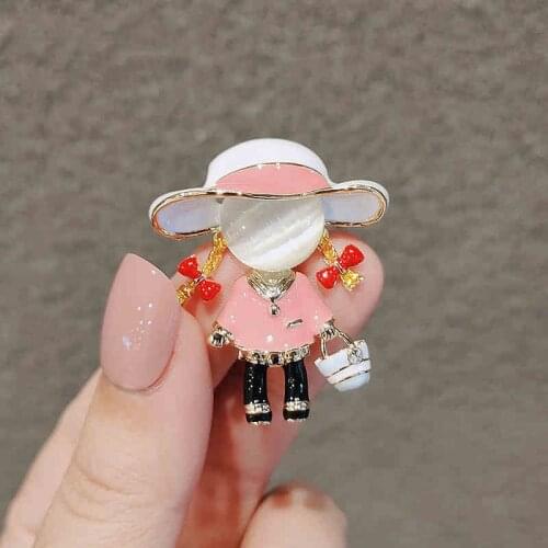 2021New Products Korea Cute Girl Brooch Small Painter Pin Ladies Cardigan Sweater Jewelry Accessories