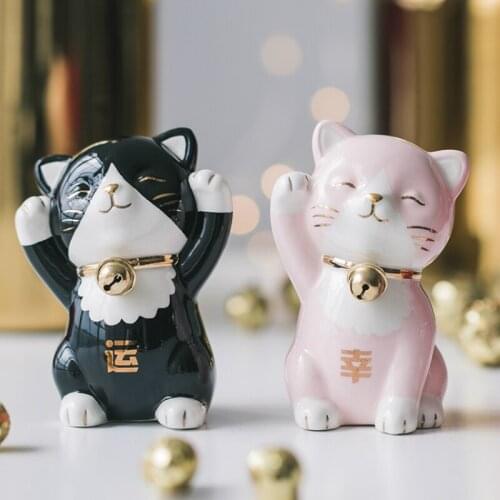 Ceramic luck cat decoration small car decoration home furnishing birthday shop opening gift desktop ornaments mini figures