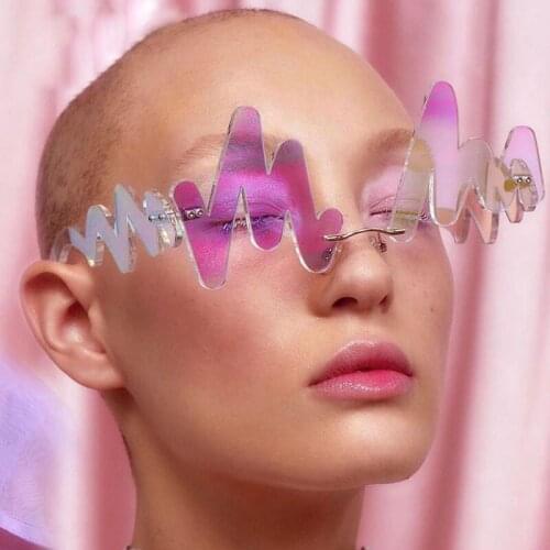 New Net Red Funny Wave Ocean Lens Style Sunglasses Women Fashion Letter M Sun Glasses Personality Irregular Cutting Eyeglasses