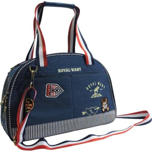 Fashion Small Cat Dog Carrier Bag Pet Handbag Outdoor Travel Carrier Tote Bag Breathable Teddy Pet Shoulder Bag Dog Supplies