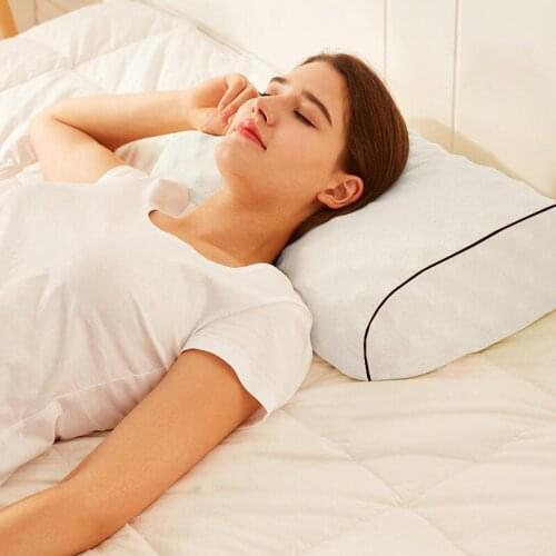 Thai Latex Pillow Single Memory Pillow Adult Elastic and Comfortable Bedding to Protect Cervical Spine Massage Pillow F8017