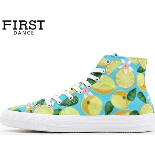 High Top Canvas Shoes For Lovers Unisex Customerizd Party Flats Men Casual Walking Shoes Lace-up Comfortable 2018 New Designs