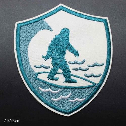 Big Foot Snowman Iron On Embroidered Clothes Patches For Clothing Stickers Garment Wholesale