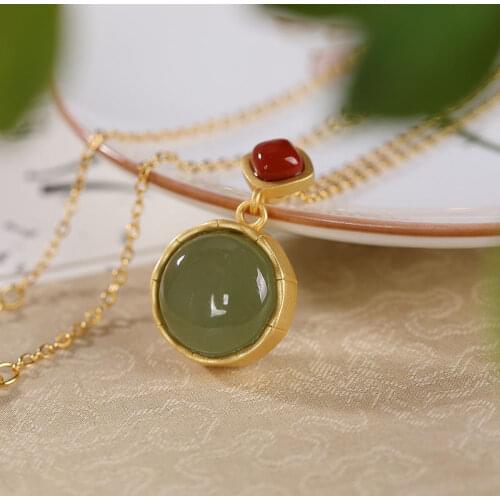 Natural Hetian jade South Red Pendant Necklace Chinese style retro palace style unique ancient gold craft elegant female jewelry