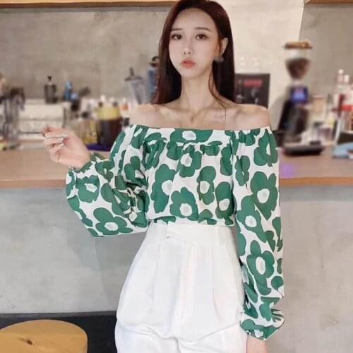 Pleated Blouse Women Printed Square Collar Bubble Sleeve Ladies Shirts Spring Fashion Casual Female Tops