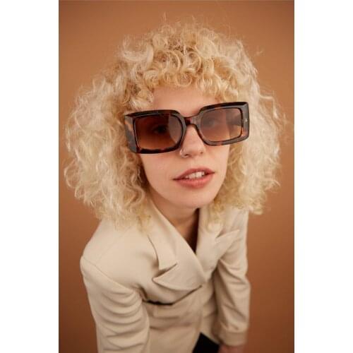 Vintage Oversize Rectangle Womens Taylor Leopard Sunglasses 2021 New Season Fashion Trend Ladies High Quality Sunglasses UV400