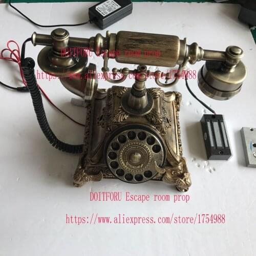 Room escape prop horrible phone dial the correct phone number to open lock with audio clues