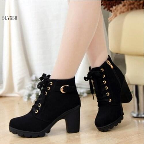 Women Boots British Style Classic Women Motorcycle Boots Punk Bandage Autumn Waterproof Shoes Black Shoes plus size 35-41