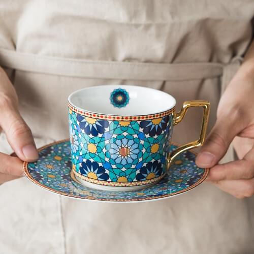European Luxury Coffee Cup and Saucer Teacup Set Moroccan English Afternoon Tea Cup Restaurant Kitchen Vintage Drinkware C6M