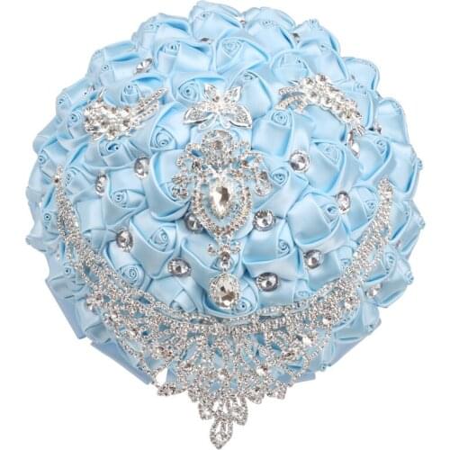 Selling Rhinestone Bride Bridesmaid Bouquet Baby Blue Satin Rose Bouquet Pearl Rhinestone Diy Wedding Party Decoration QL011