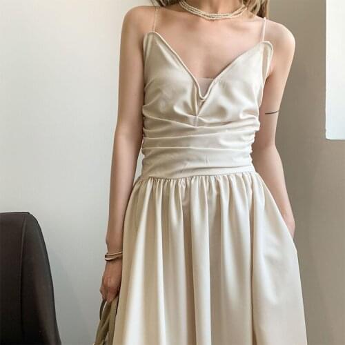Summer Party Dress Women Fashion Retro Backless Spaghetti Strap Dresses Beige Black Sleeveless V Neck A Line Long Dress Female