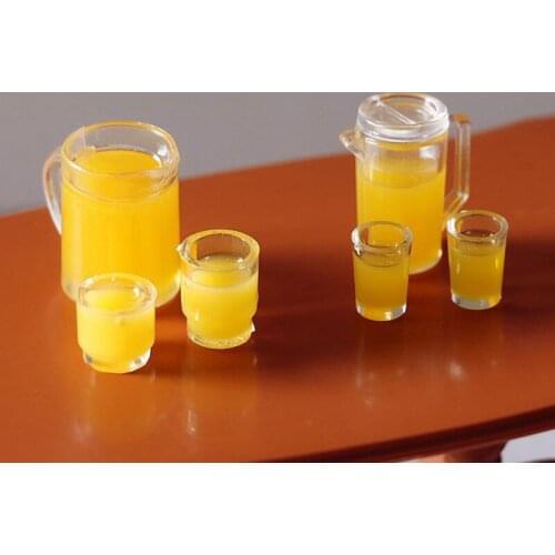 Dollhouse Miniature food Orange Juice Jug cup With Glasses for Doll house Kitchen Furniture Accessories