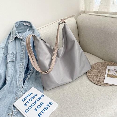 Womens Minimalist Luxury Shoulder Nylon Bags Female Large Capacity Shoppers Cloth Bag 2021 New Fashion Simple Wild Ladies Bags