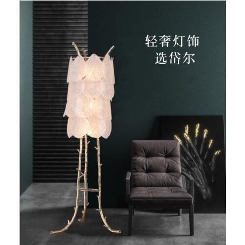 Odern American light luxury lamp floor lamp creative restaurant living room sofa bedroom decoration coconut tree lamp simple pe